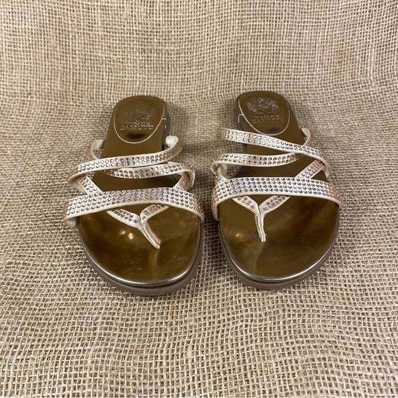 vince camuto sandals thong rose gold studded straps flip flops women sz 7.5 M - Picture 4 of 8